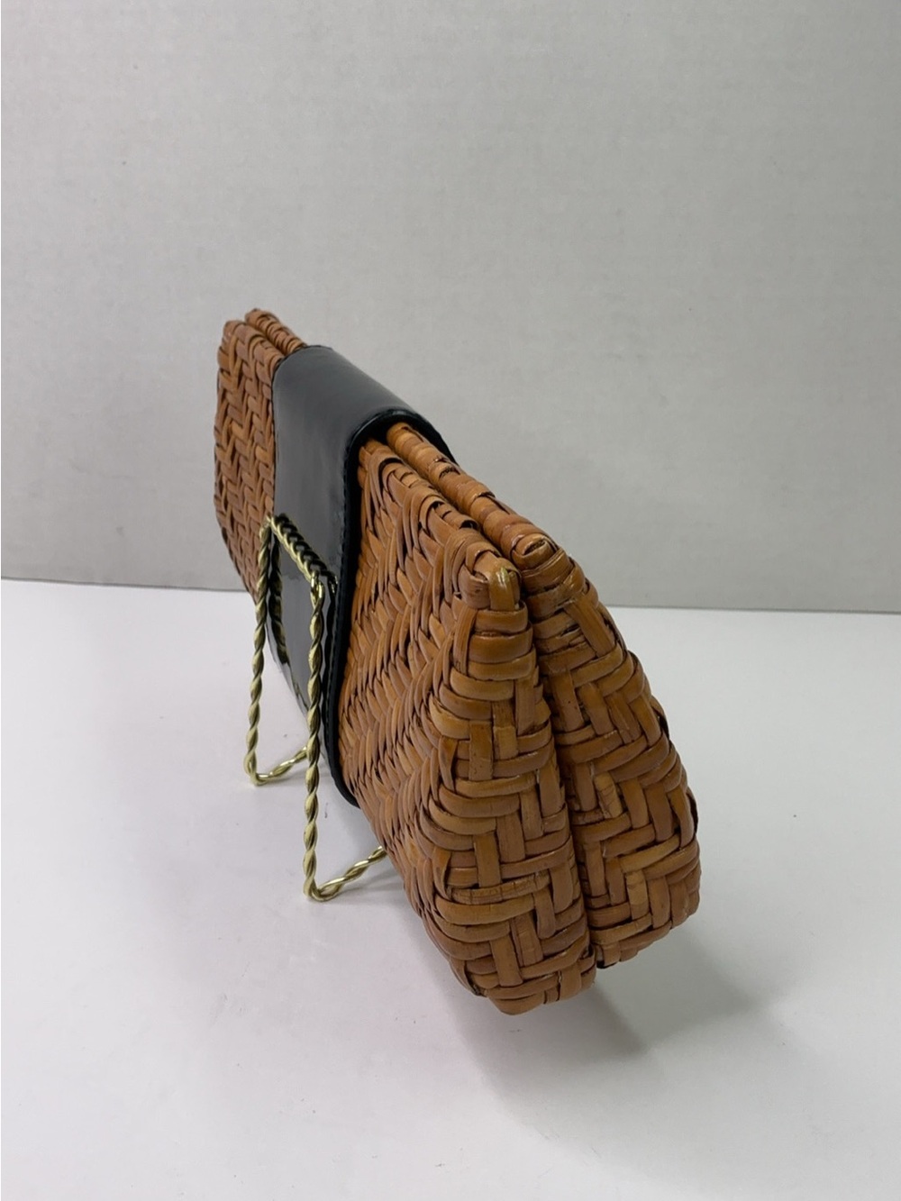 Tory Burch-Inspired Tan Woven Clutch with Black Patent Trim - Picture 3 of 11